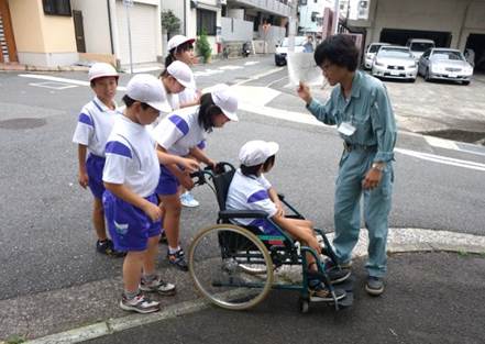 車いすで学習